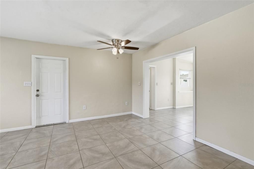 Active With Contract: $365,000 (3 beds, 2 baths, 1759 Square Feet)