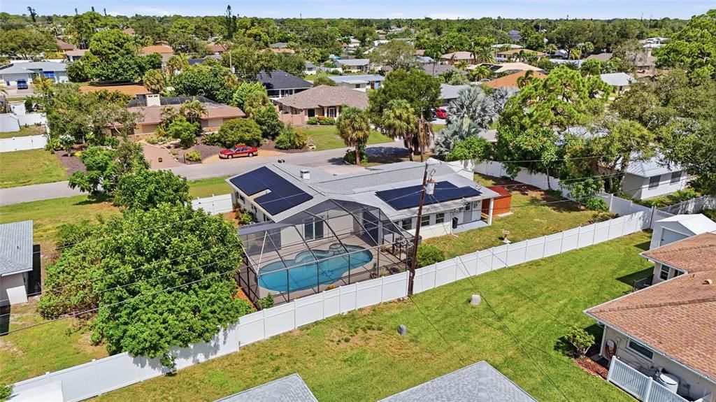 Active With Contract: $365,000 (3 beds, 2 baths, 1759 Square Feet)