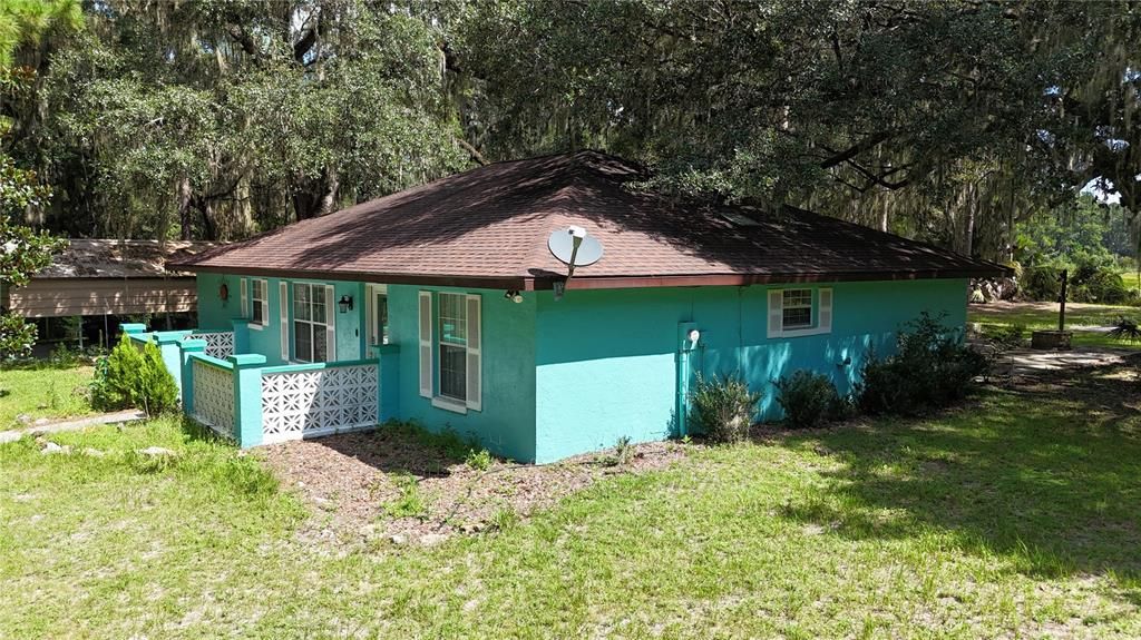 En Venta: $498,000 (3 camas, 2 baños, 1728 Pies cuadrados)