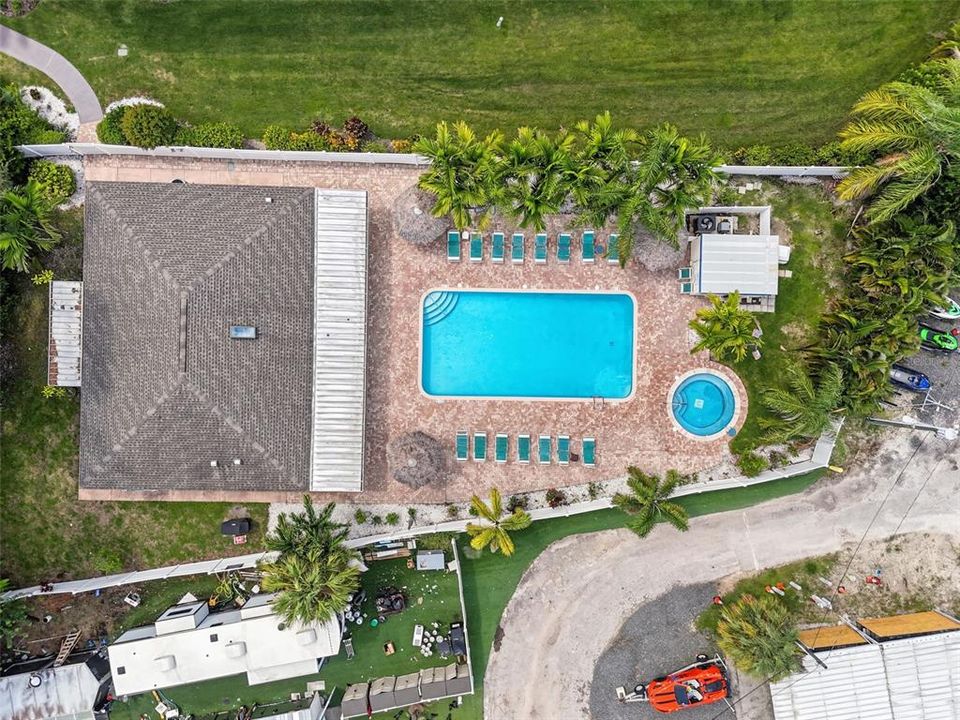 En Venta: $300,000 (2 camas, 2 baños, 960 Pies cuadrados)