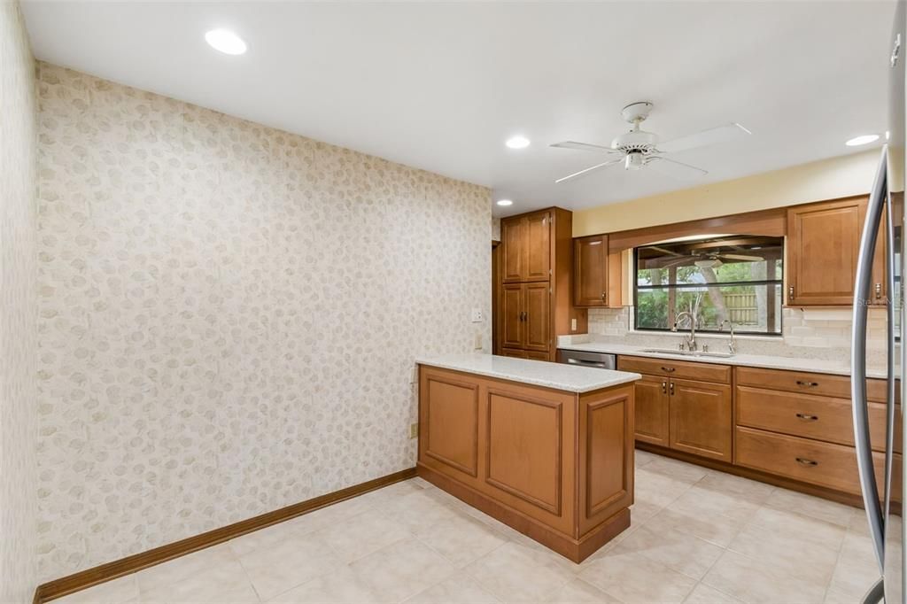 For Sale: $607,000 (4 beds, 2 baths, 2009 Square Feet)