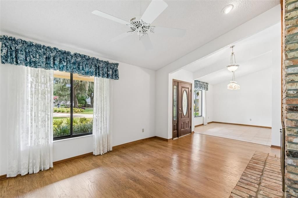 For Sale: $607,000 (4 beds, 2 baths, 2009 Square Feet)