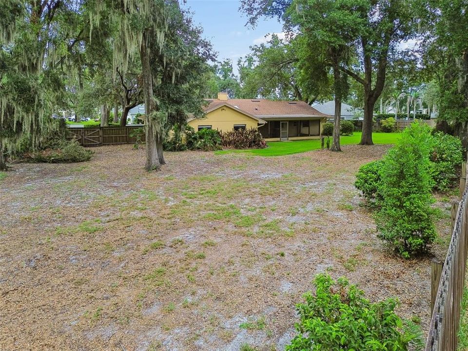 For Sale: $607,000 (4 beds, 2 baths, 2009 Square Feet)