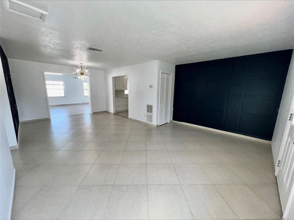 En Renta: $2,299 (3 camas, 2 baños, 1685 Pies cuadrados)