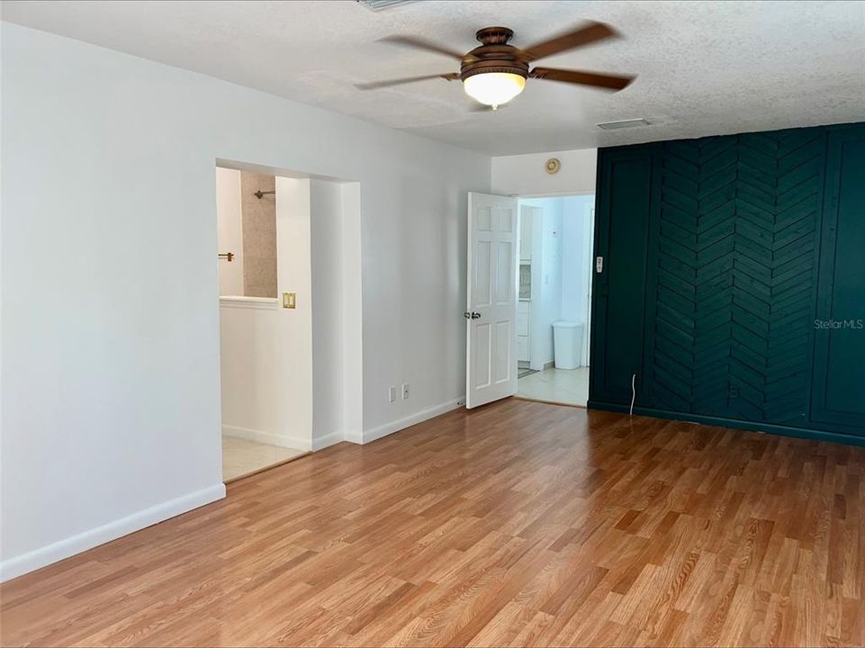 En Renta: $2,299 (3 camas, 2 baños, 1685 Pies cuadrados)