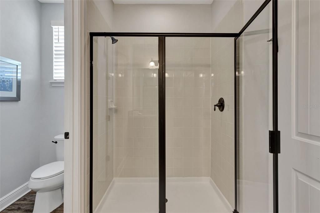 For Sale: $875,000 (10 beds, 10 baths, 4683 Square Feet)