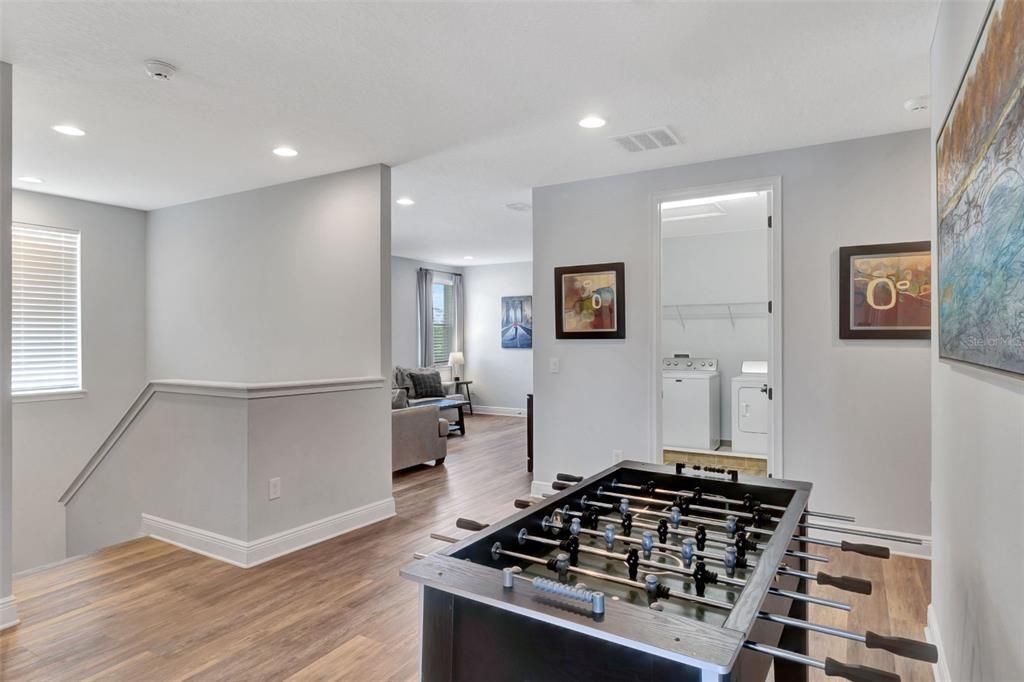 For Sale: $875,000 (10 beds, 10 baths, 4683 Square Feet)