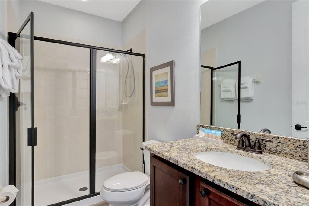 For Sale: $875,000 (10 beds, 10 baths, 4683 Square Feet)