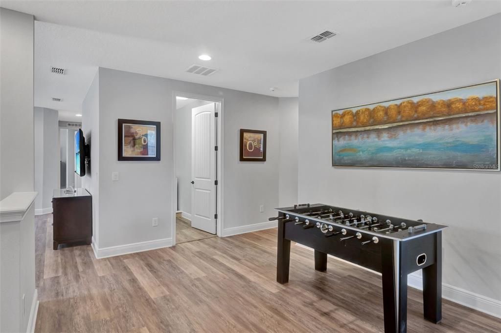 For Sale: $875,000 (10 beds, 10 baths, 4683 Square Feet)