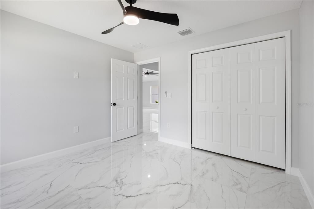 For Sale: $304,999 (3 beds, 2 baths, 1399 Square Feet)