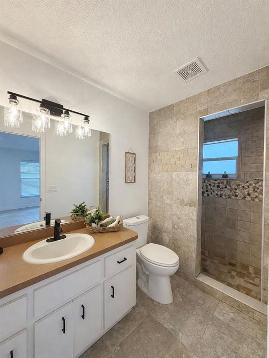 For Sale: $239,000 (3 beds, 2 baths, 1832 Square Feet)