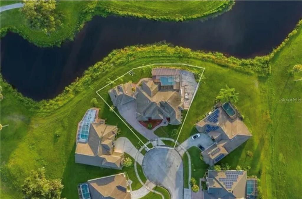 En Venta: $785,000 (5 camas, 4 baños, 4580 Pies cuadrados)