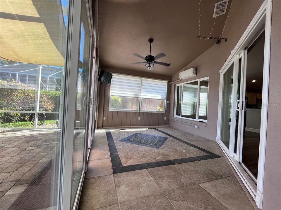 For Rent: $2,650 (3 beds, 2 baths, 1835 Square Feet)