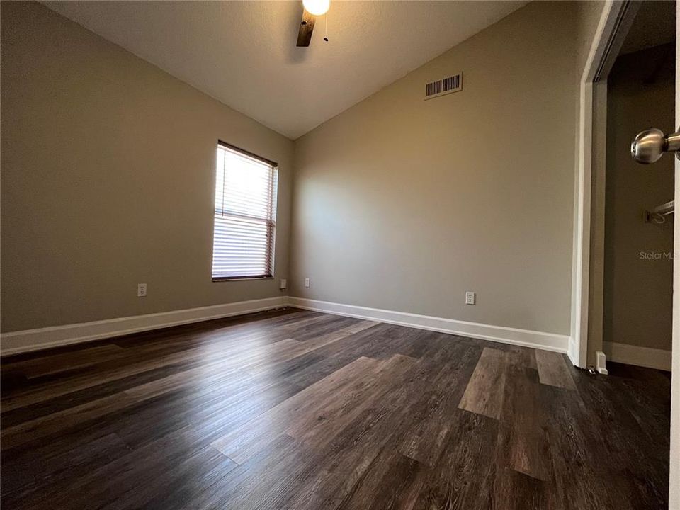 For Rent: $2,650 (3 beds, 2 baths, 1835 Square Feet)
