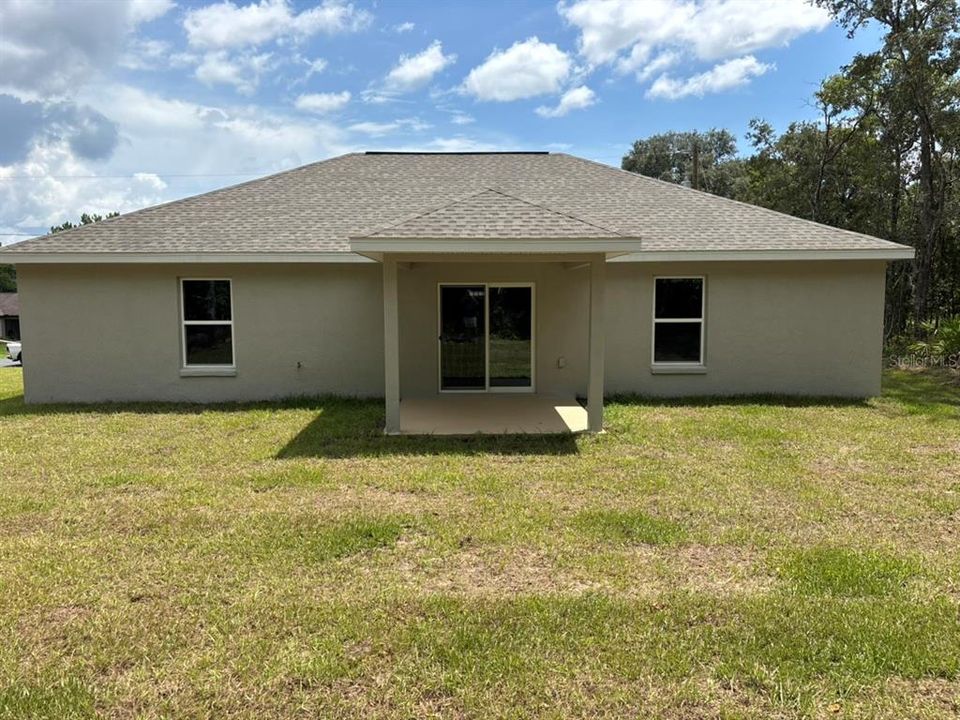 Active With Contract: $249,900 (3 beds, 2 baths, 1405 Square Feet)
