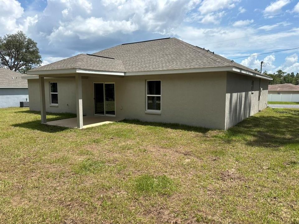 Active With Contract: $249,900 (3 beds, 2 baths, 1405 Square Feet)
