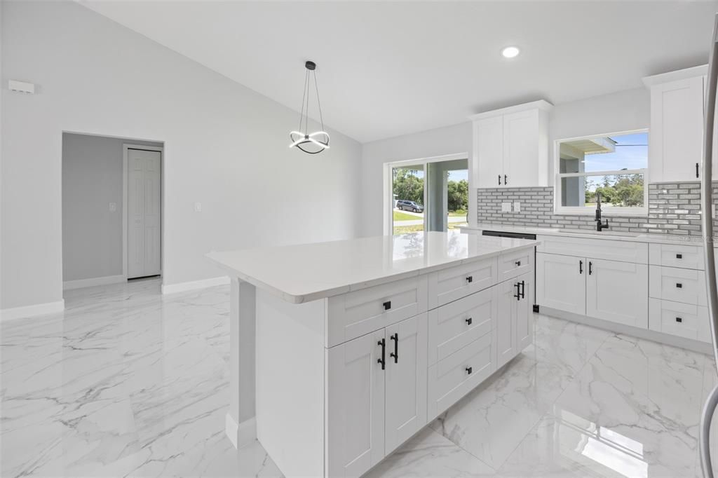 For Sale: $304,999 (3 beds, 2 baths, 1399 Square Feet)