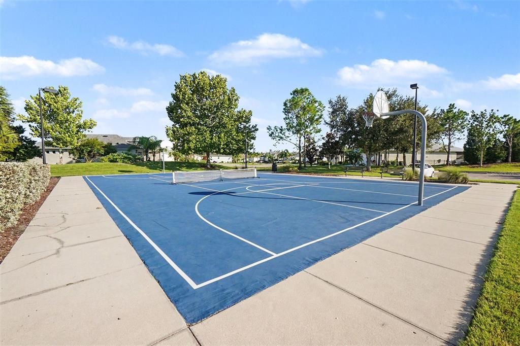 For Sale: $650,000 (4 beds, 2 baths, 2310 Square Feet)