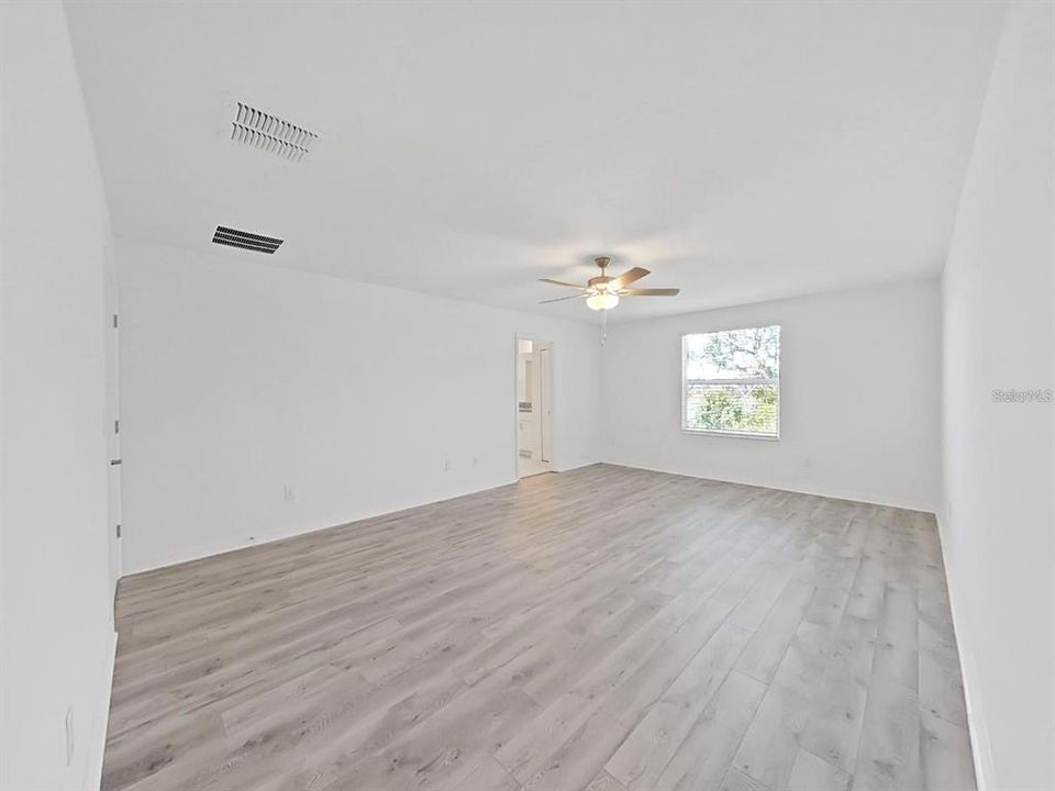 En Venta: $458,900 (6 camas, 3 baños, 3092 Pies cuadrados)