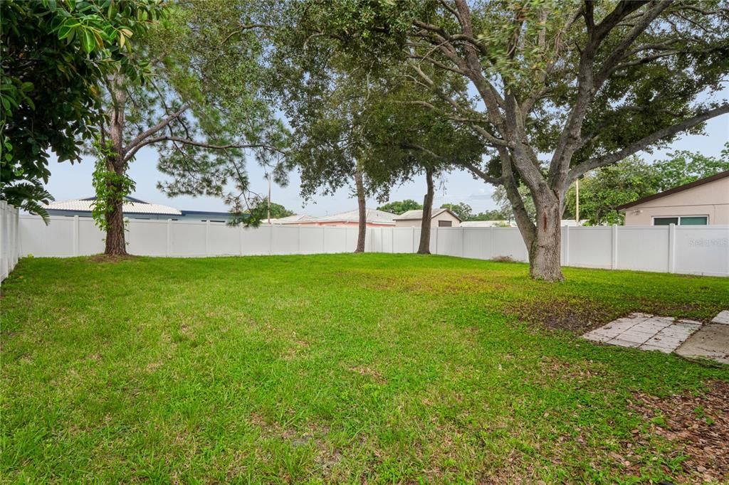 En Venta: $369,900 (3 camas, 2 baños, 1219 Pies cuadrados)