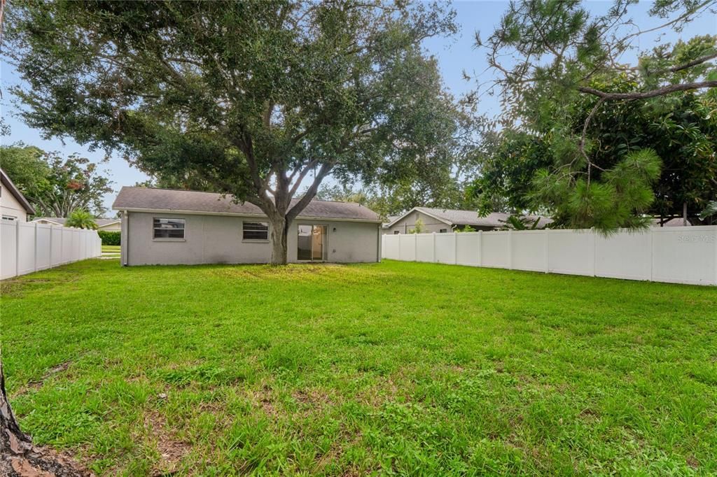 En Venta: $369,900 (3 camas, 2 baños, 1219 Pies cuadrados)