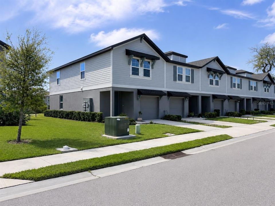 For Sale: $314,900 (3 beds, 2 baths, 1539 Square Feet)