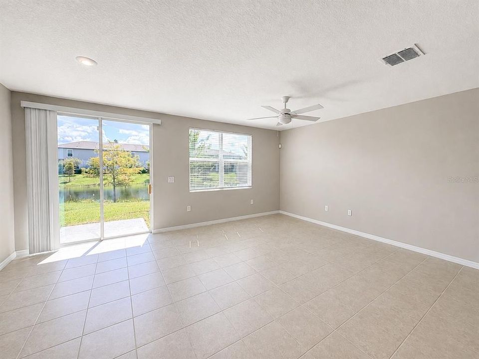 For Sale: $314,900 (3 beds, 2 baths, 1539 Square Feet)