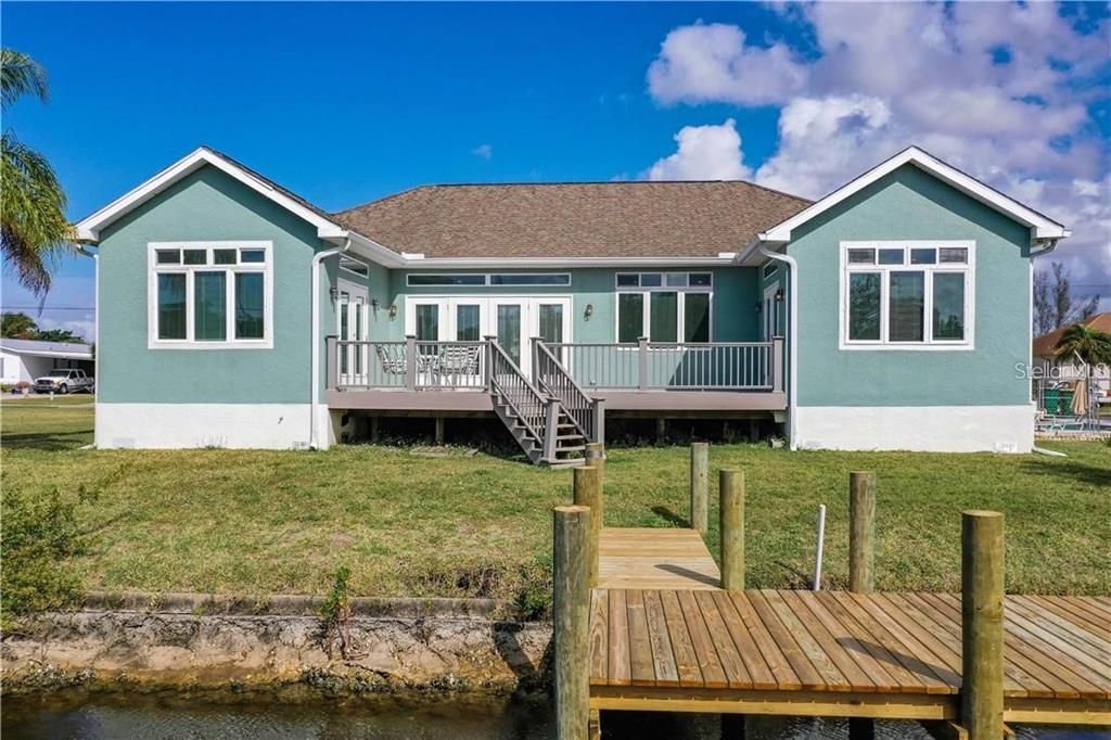 For Rent: $1,900 (3 beds, 2 baths, 1820 Square Feet)