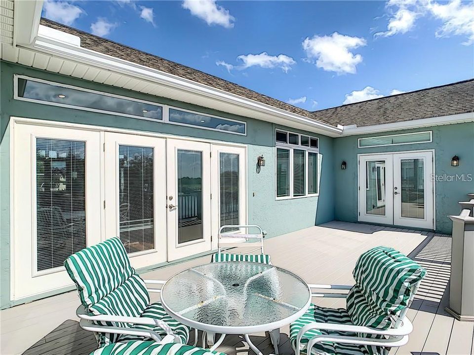 For Rent: $1,900 (3 beds, 2 baths, 1820 Square Feet)