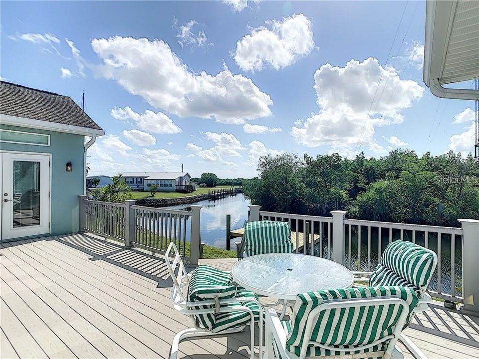 For Rent: $1,900 (3 beds, 2 baths, 1820 Square Feet)