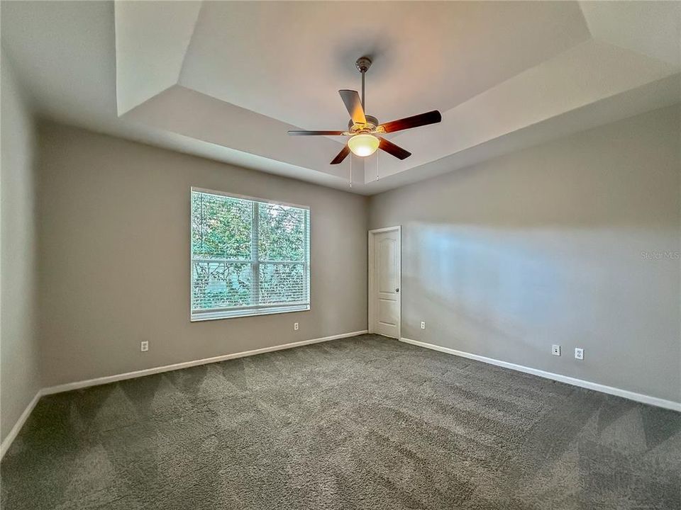 For Rent: $2,725 (4 beds, 2 baths, 2091 Square Feet)