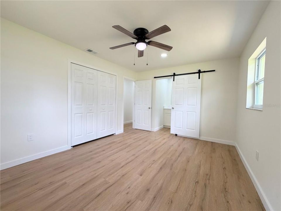 En Venta: $199,000 (2 camas, 2 baños, 891 Pies cuadrados)
