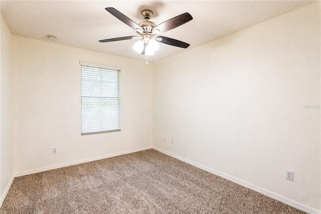 For Rent: $2,395 (3 beds, 2 baths, 1558 Square Feet)