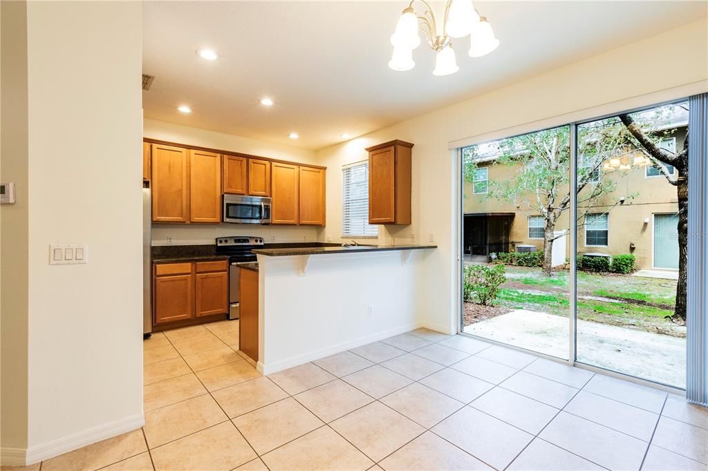 For Rent: $2,395 (3 beds, 2 baths, 1558 Square Feet)