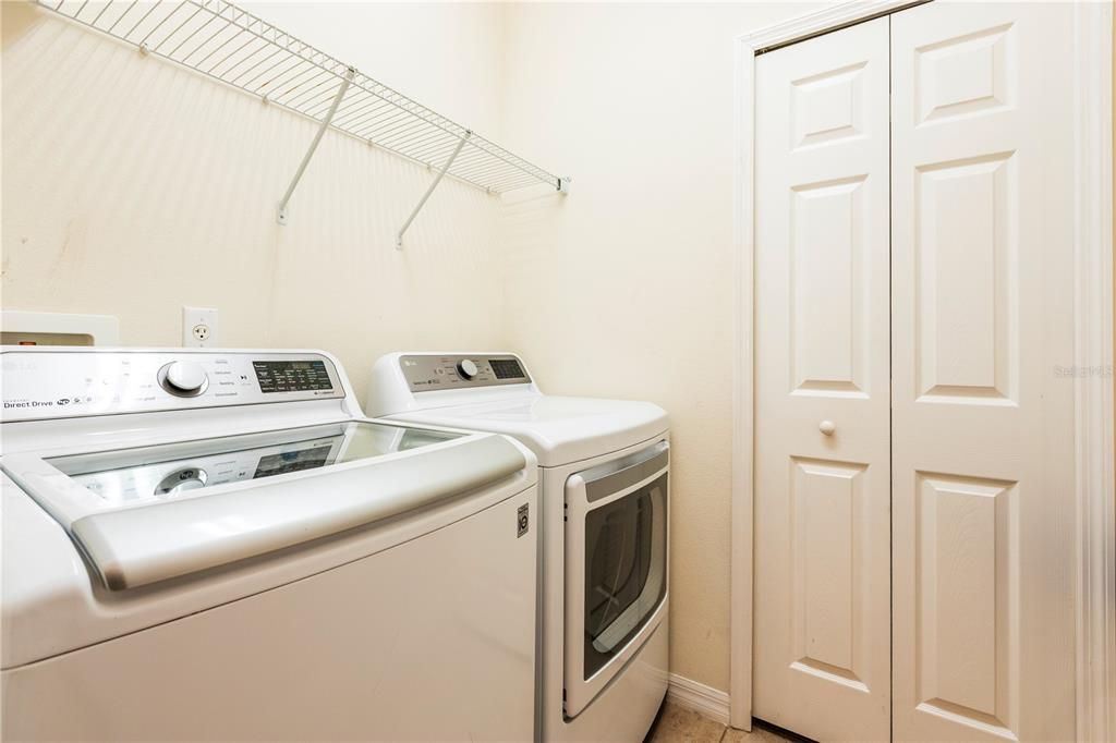 For Rent: $2,395 (3 beds, 2 baths, 1558 Square Feet)