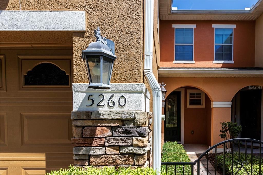 For Rent: $2,395 (3 beds, 2 baths, 1558 Square Feet)