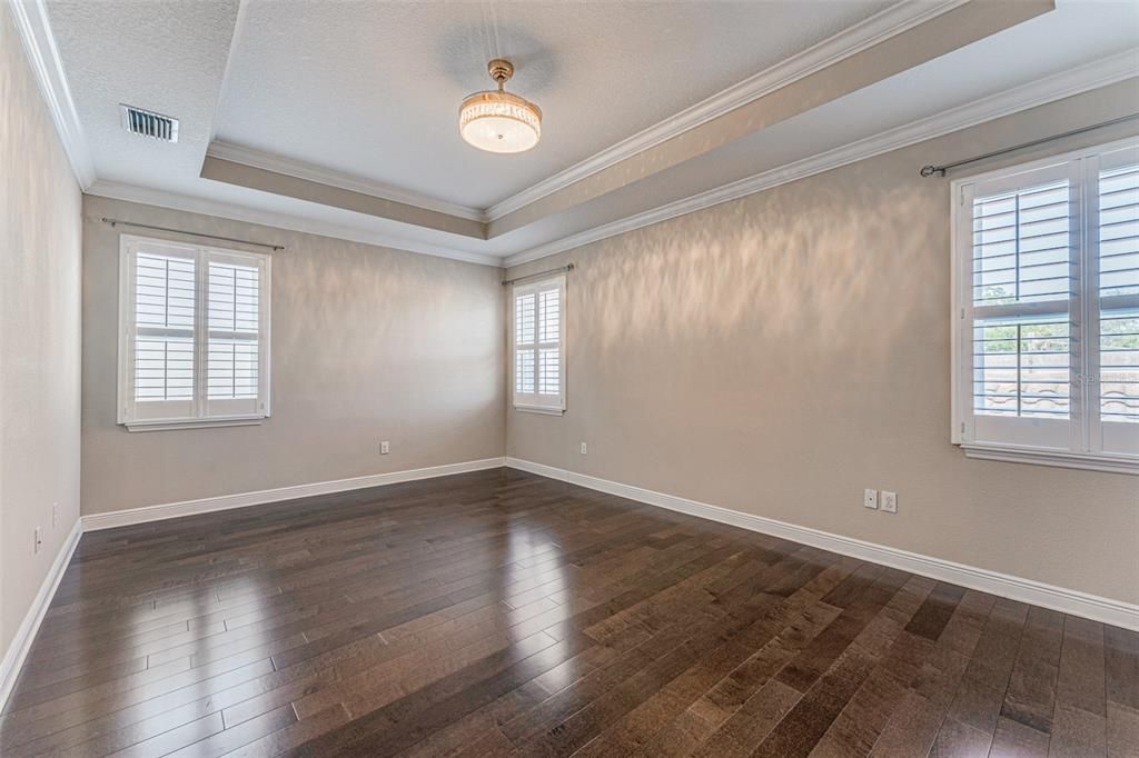 For Rent: $5,250 (3 beds, 2 baths, 2120 Square Feet)