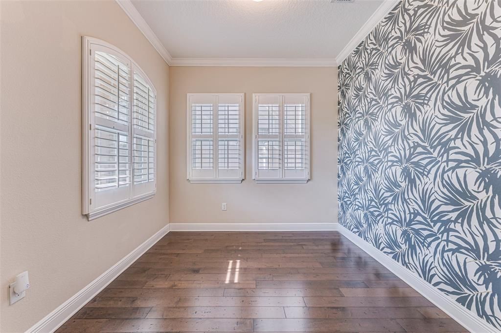 For Rent: $5,250 (3 beds, 2 baths, 2120 Square Feet)