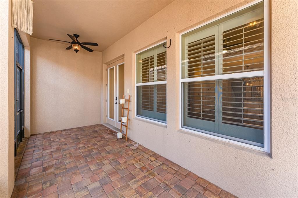 For Rent: $5,250 (3 beds, 2 baths, 2120 Square Feet)