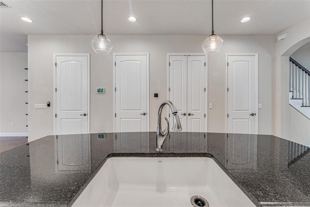 For Rent: $5,250 (3 beds, 2 baths, 2120 Square Feet)