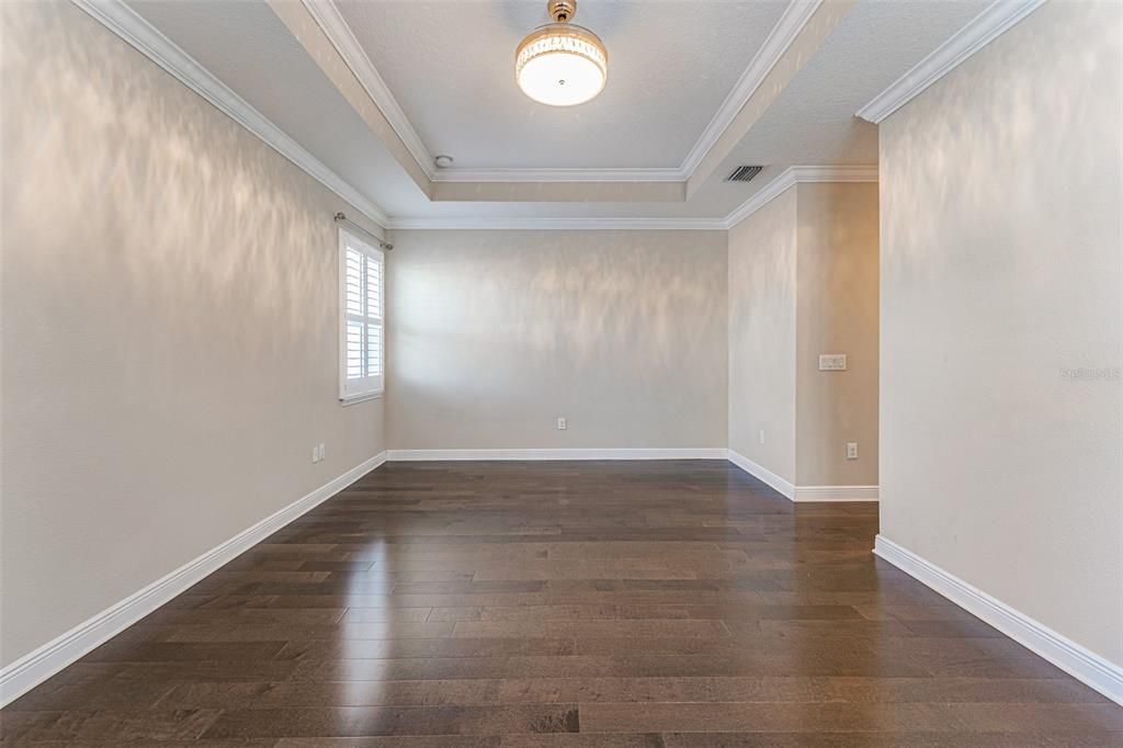 For Rent: $5,250 (3 beds, 2 baths, 2120 Square Feet)