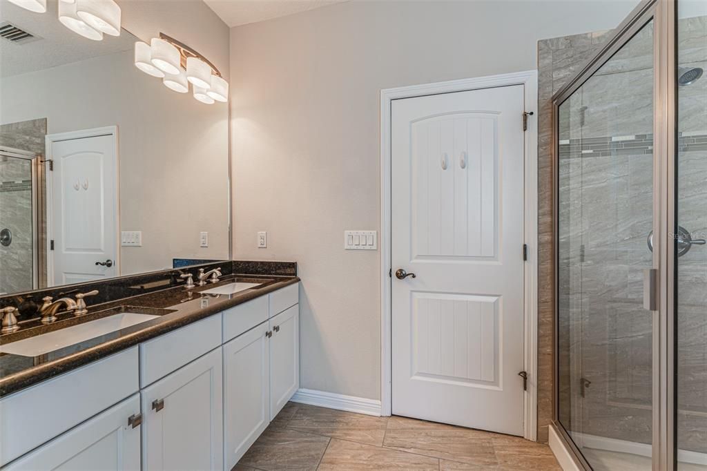 For Rent: $5,250 (3 beds, 2 baths, 2120 Square Feet)