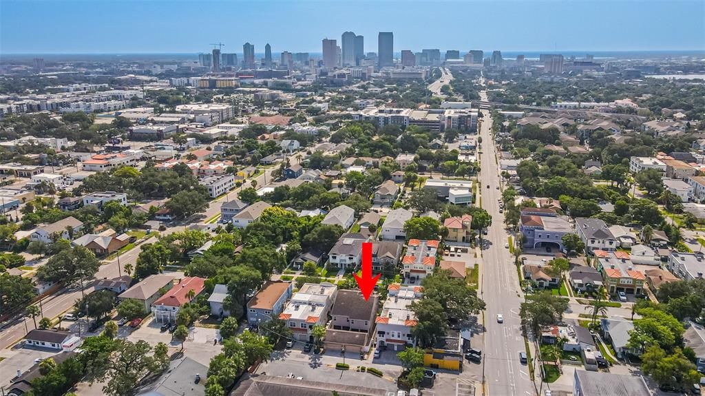 For Rent: $5,250 (3 beds, 2 baths, 2120 Square Feet)