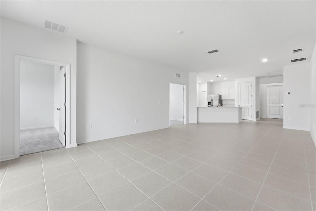 For Rent: $2,490 (4 beds, 3 baths, 2109 Square Feet)