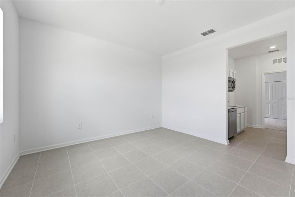 For Rent: $2,490 (4 beds, 3 baths, 2109 Square Feet)