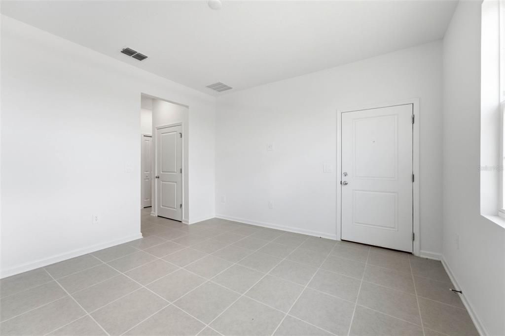 For Rent: $2,490 (4 beds, 3 baths, 2109 Square Feet)