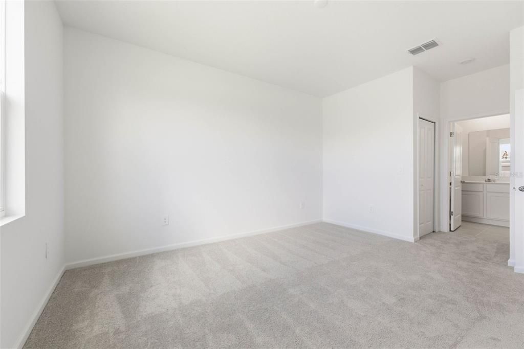 For Rent: $2,490 (4 beds, 3 baths, 2109 Square Feet)