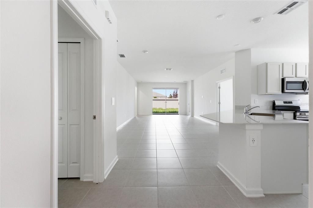 For Rent: $2,490 (4 beds, 3 baths, 2109 Square Feet)