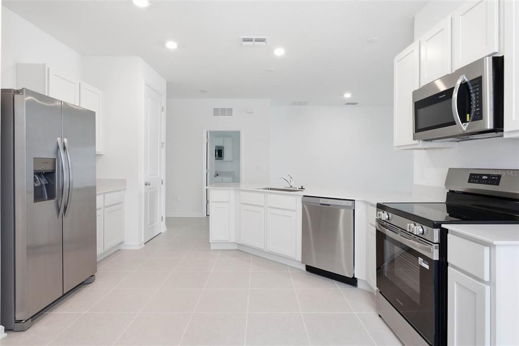 For Rent: $2,490 (4 beds, 3 baths, 2109 Square Feet)