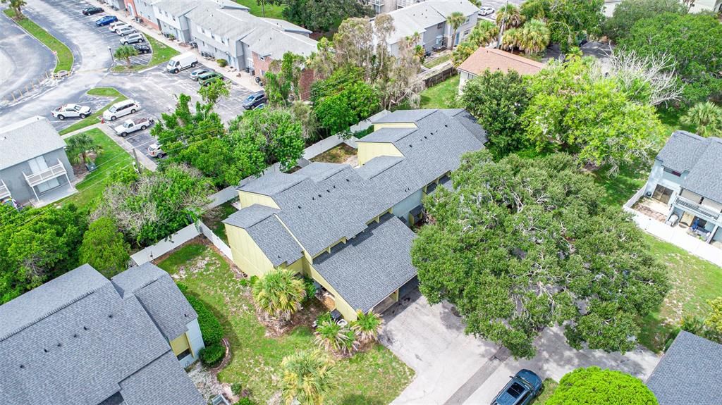 For Sale: $189,900 (2 beds, 1 baths, 1365 Square Feet)